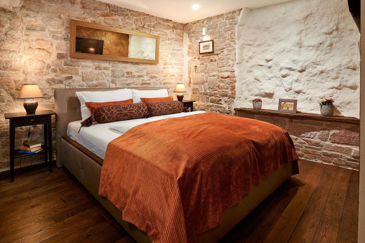 Rustic Apartments Sv Frane In The Old Town Šibenik Extérieur photo