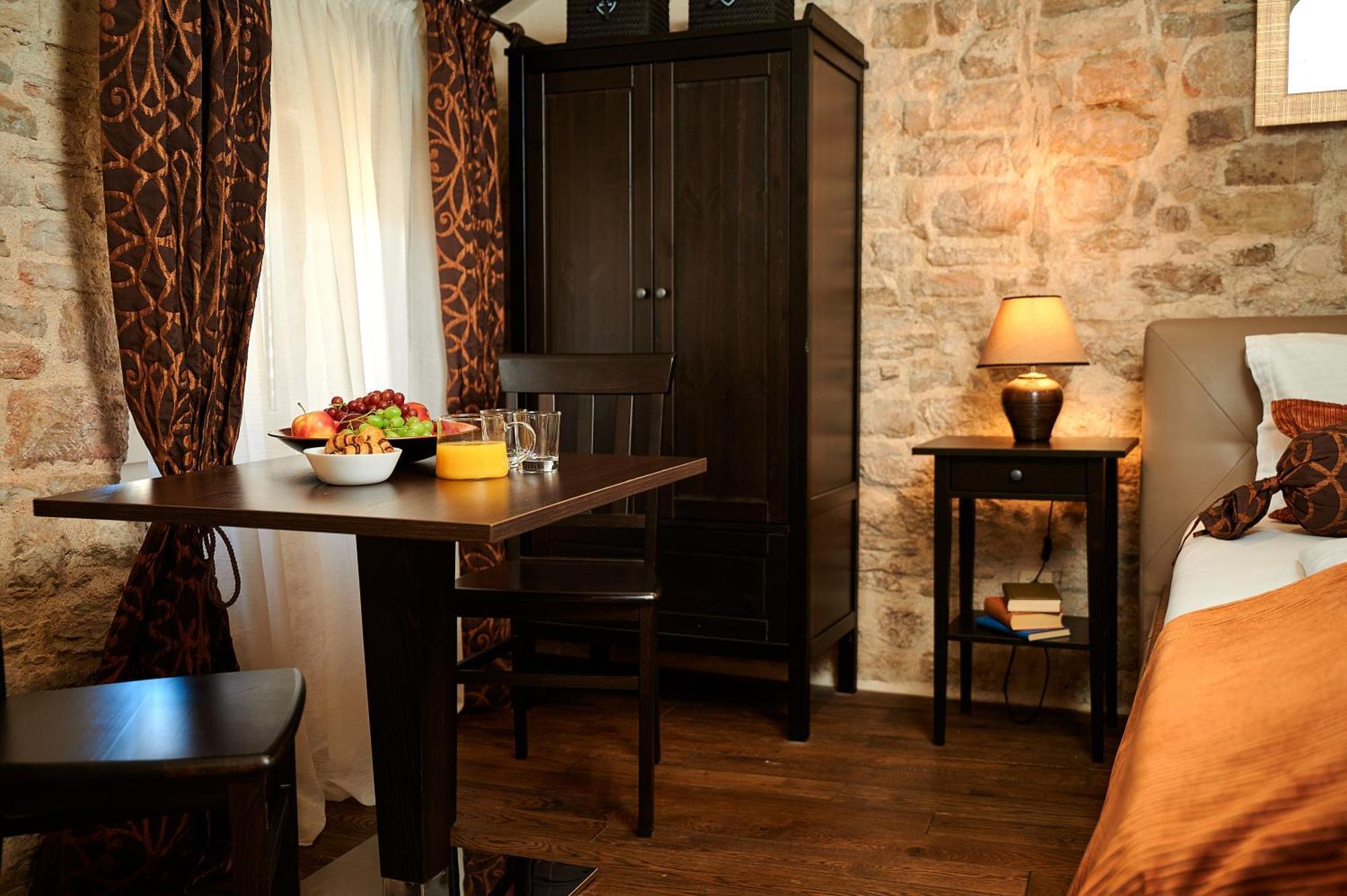 Rustic Apartments Sv Frane In The Old Town Šibenik Extérieur photo