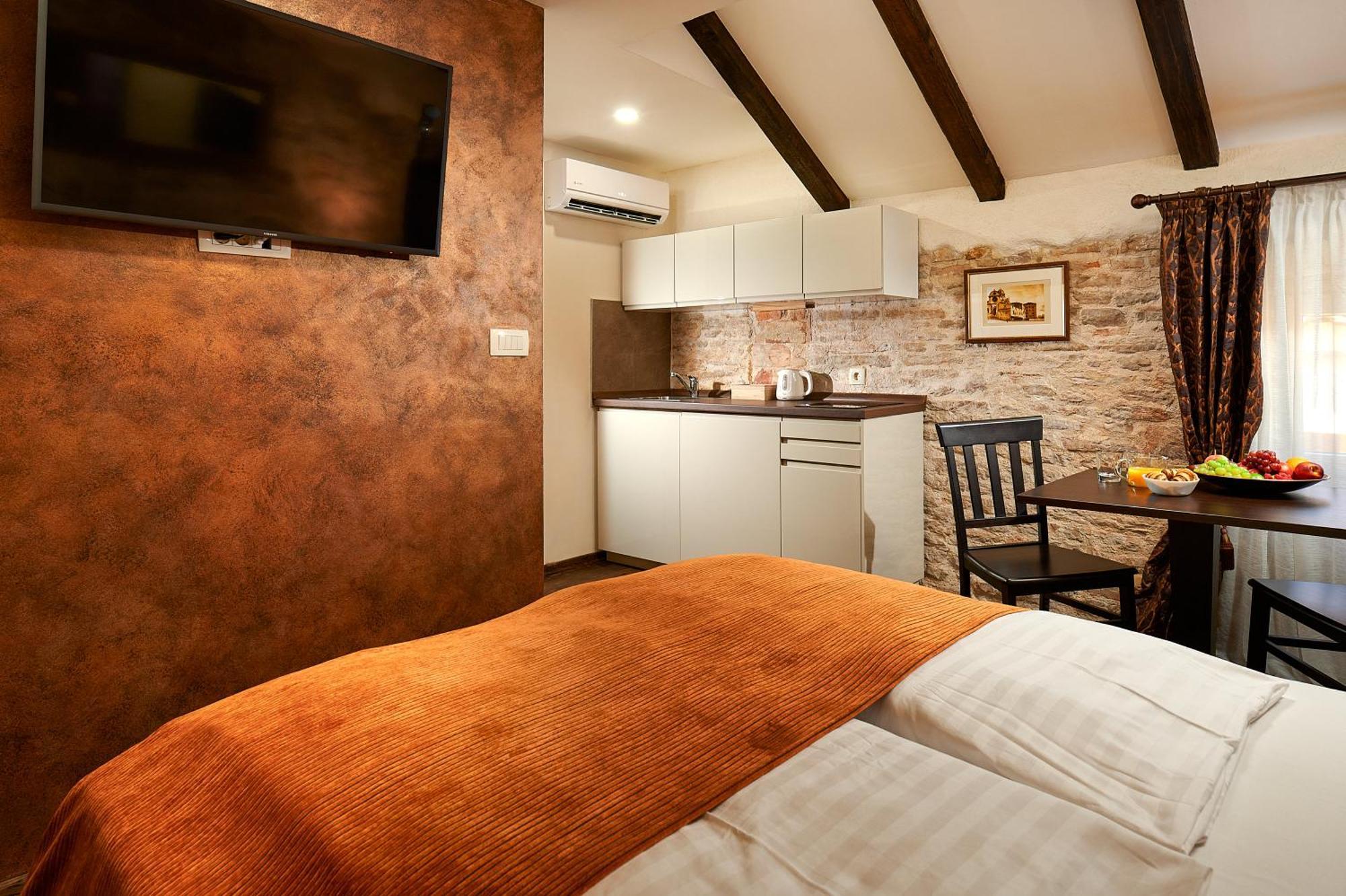 Rustic Apartments Sv Frane In The Old Town Šibenik Extérieur photo